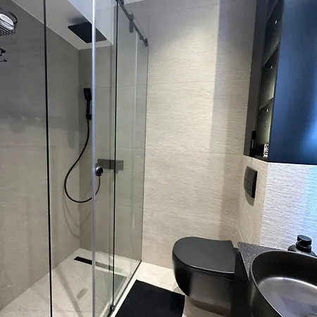 Sima Center Apartment *